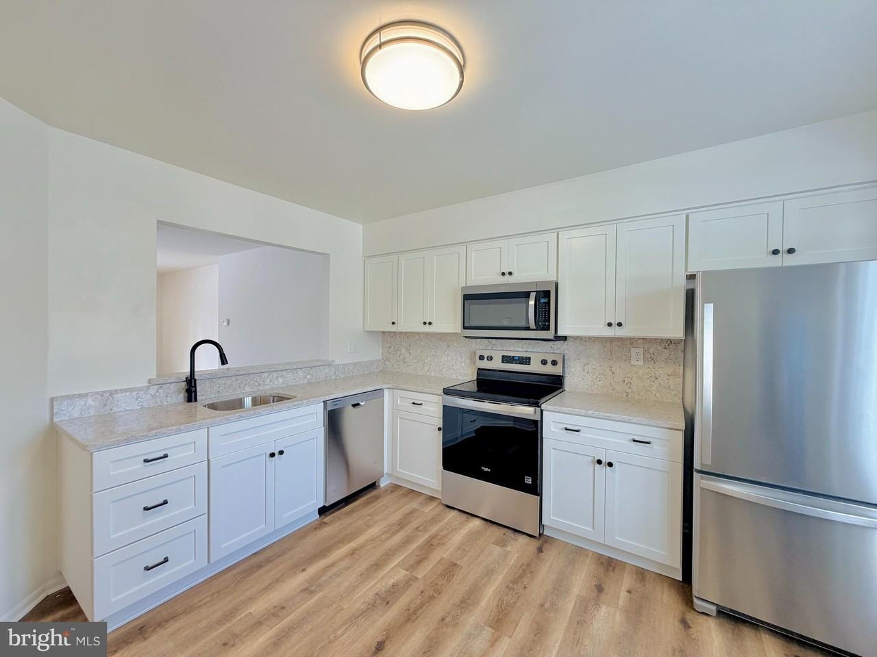 6160 Majors Ln - Photo 5 of 16