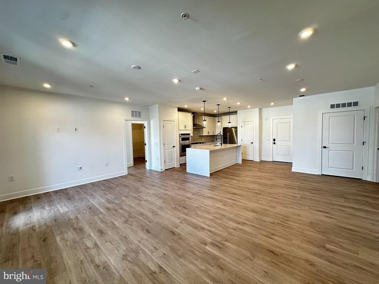 1141 Fortune Ter Unit 406 #406 - Photo 7 of 23