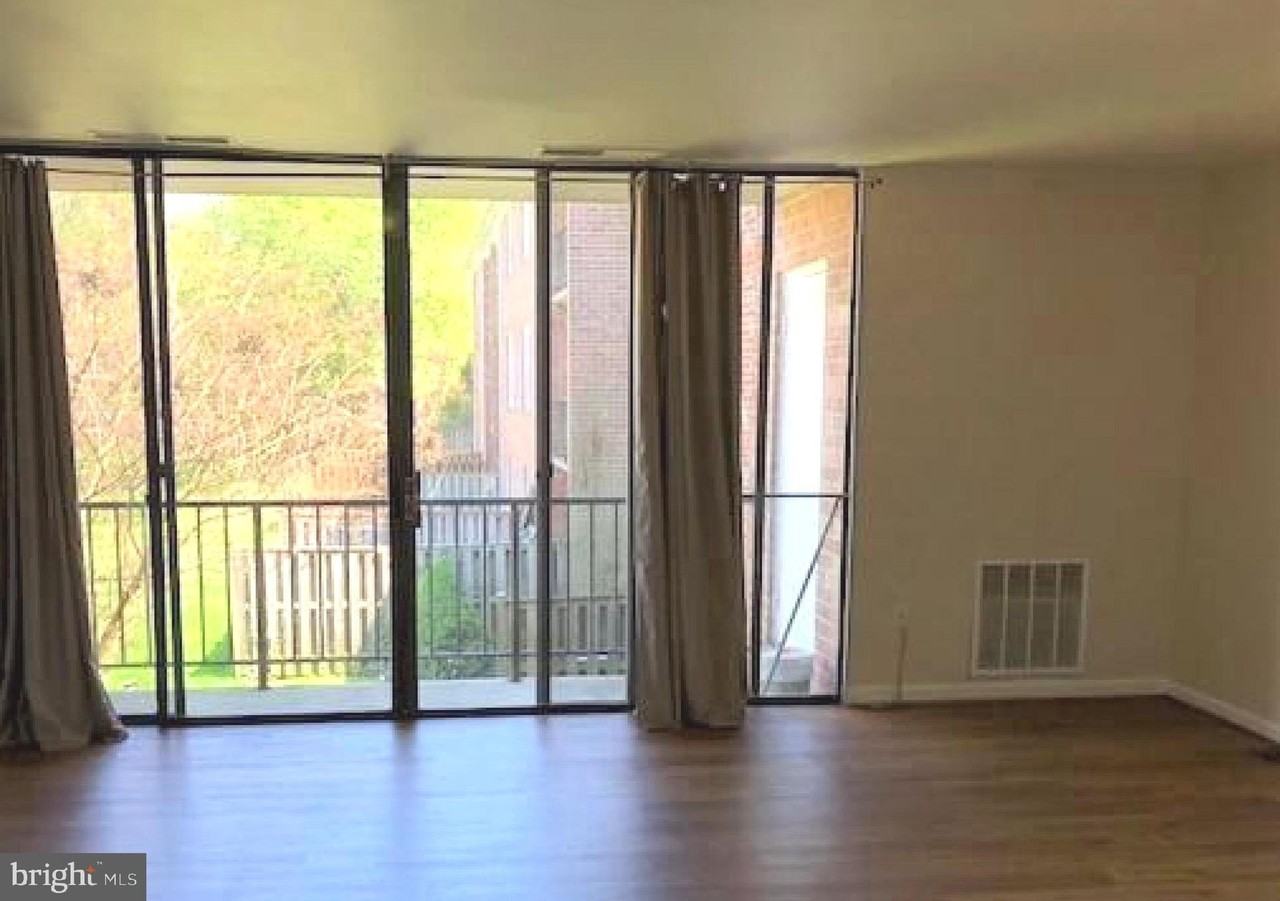 778 Quince Orchard Blvd Apt 102 #102 - Photo 6 of 23