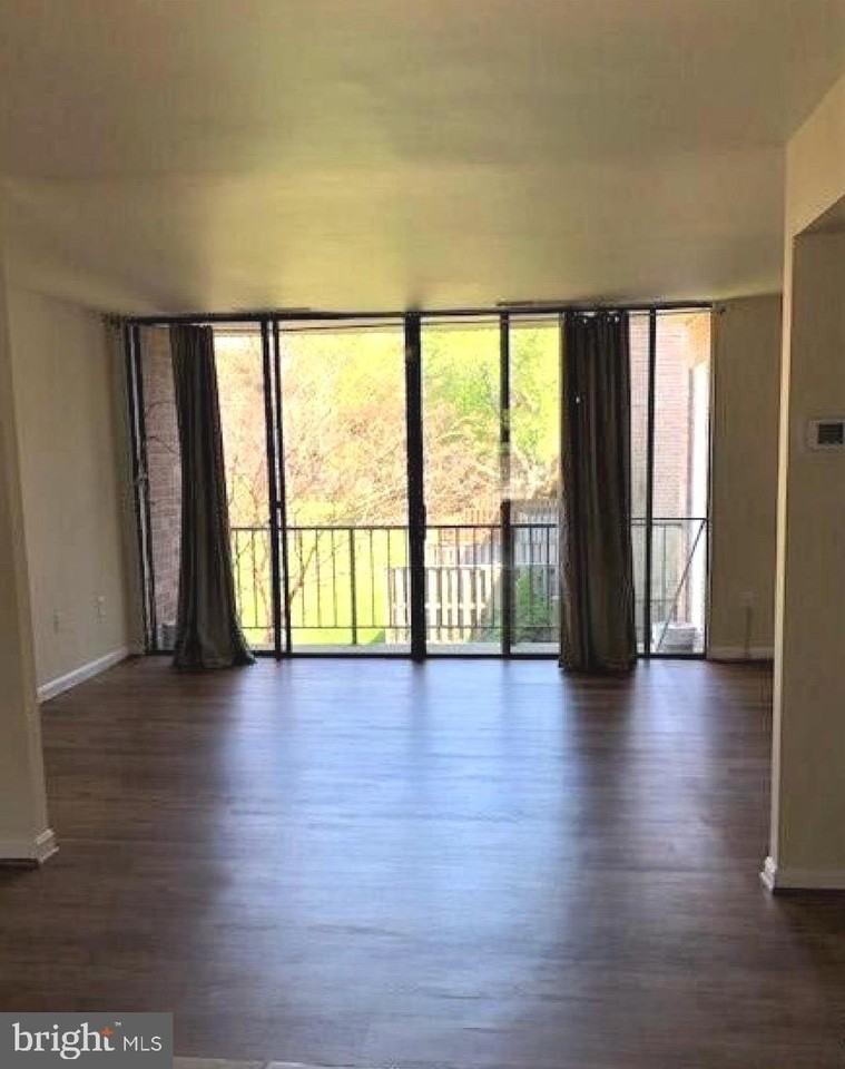 778 Quince Orchard Blvd Apt 102 #102 - Photo 7 of 23