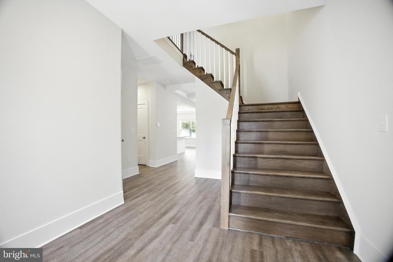 5 Kessel Run - Photo 3 of 42