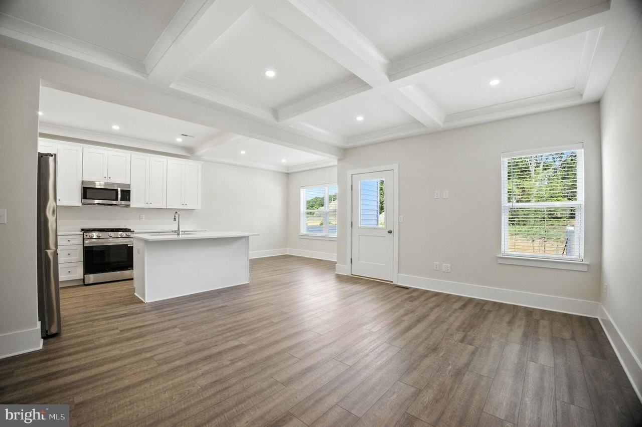 5 Kessel Run - Photo 4 of 42