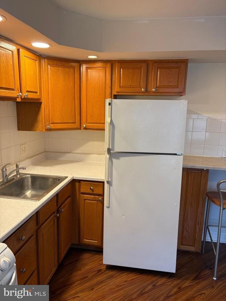 5370 Lebanon Ave #2ndFLREAR - Photo 6 of 10