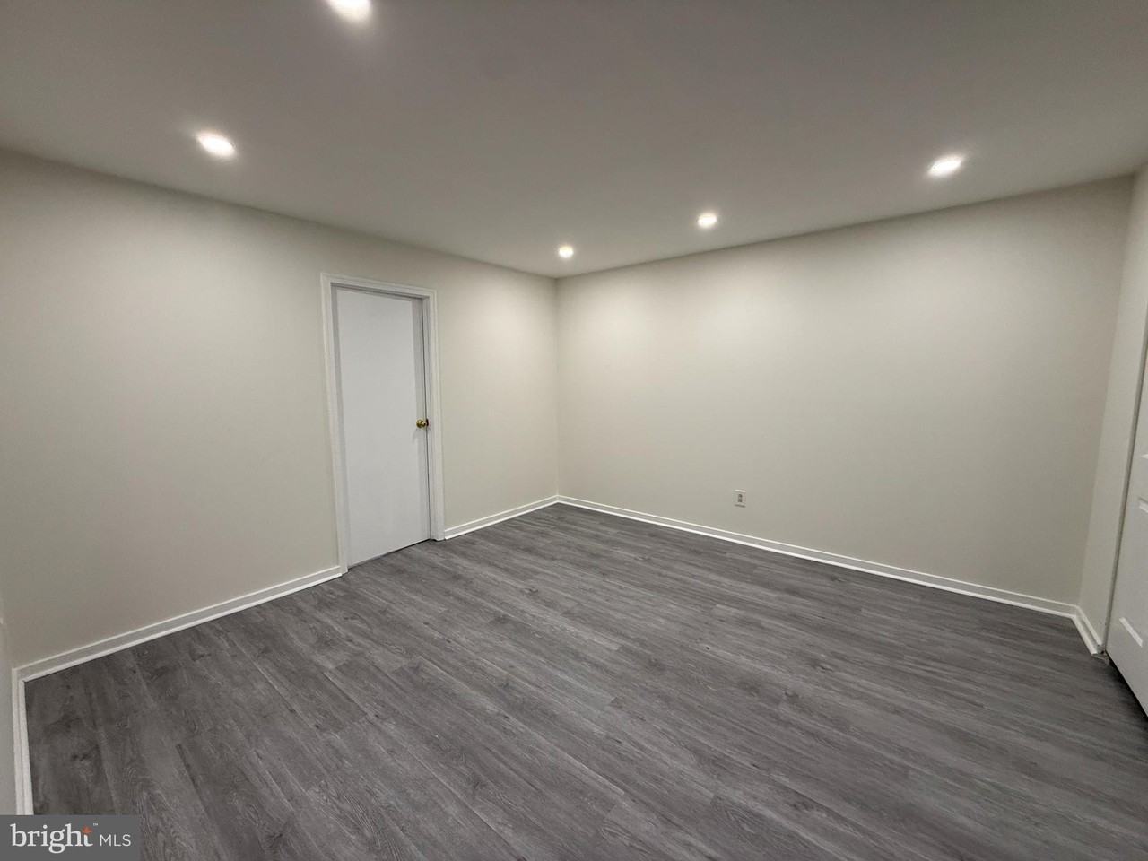 205 N 9th St Unit 3 #3 - Photo 3 of 9