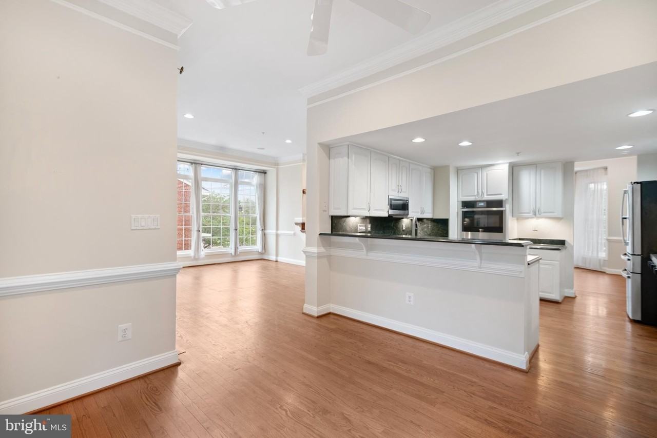 508 S Fayette St - Photo 6 of 46