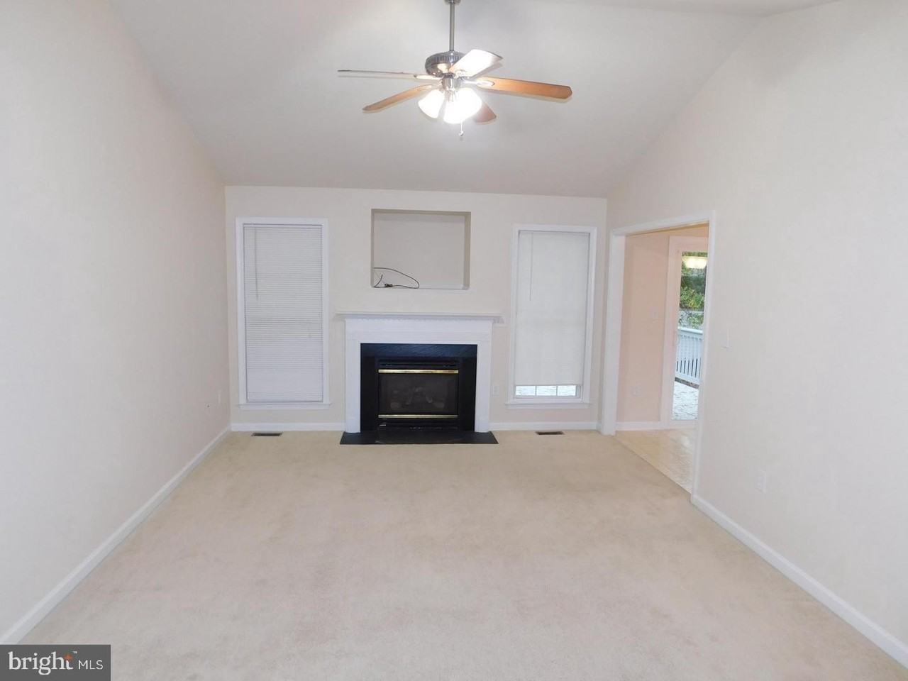 10110 Heriot Row Ct - Photo 3 of 26