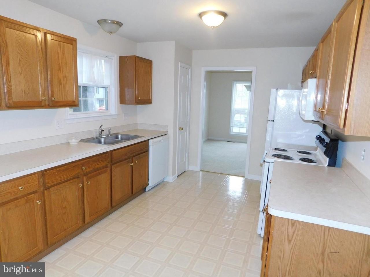 10110 Heriot Row Ct - Photo 5 of 26