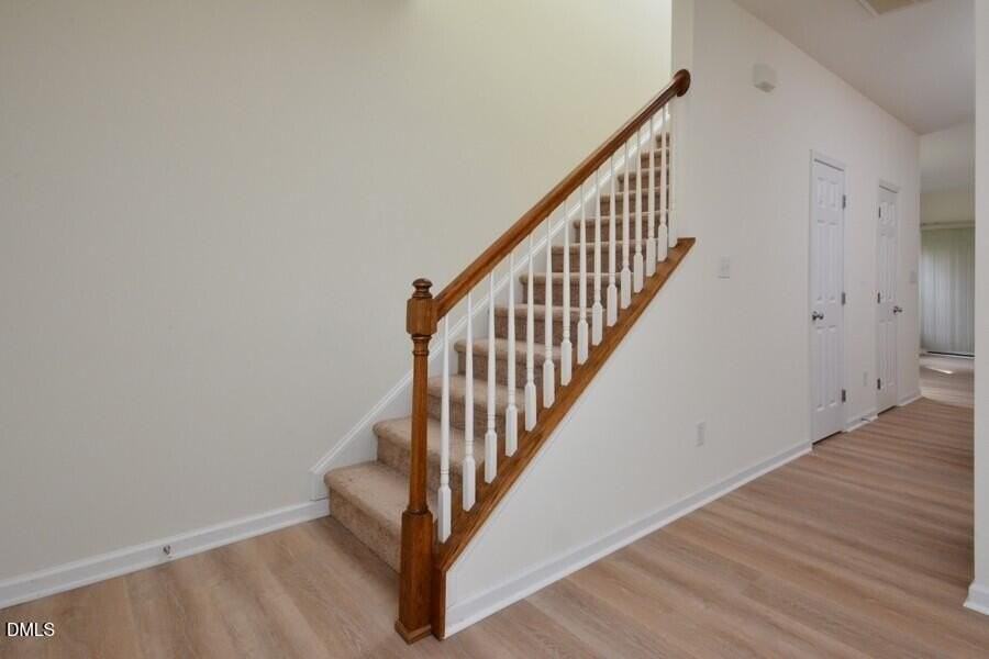 1326 Holly Grove Way - Photo 5 of 30