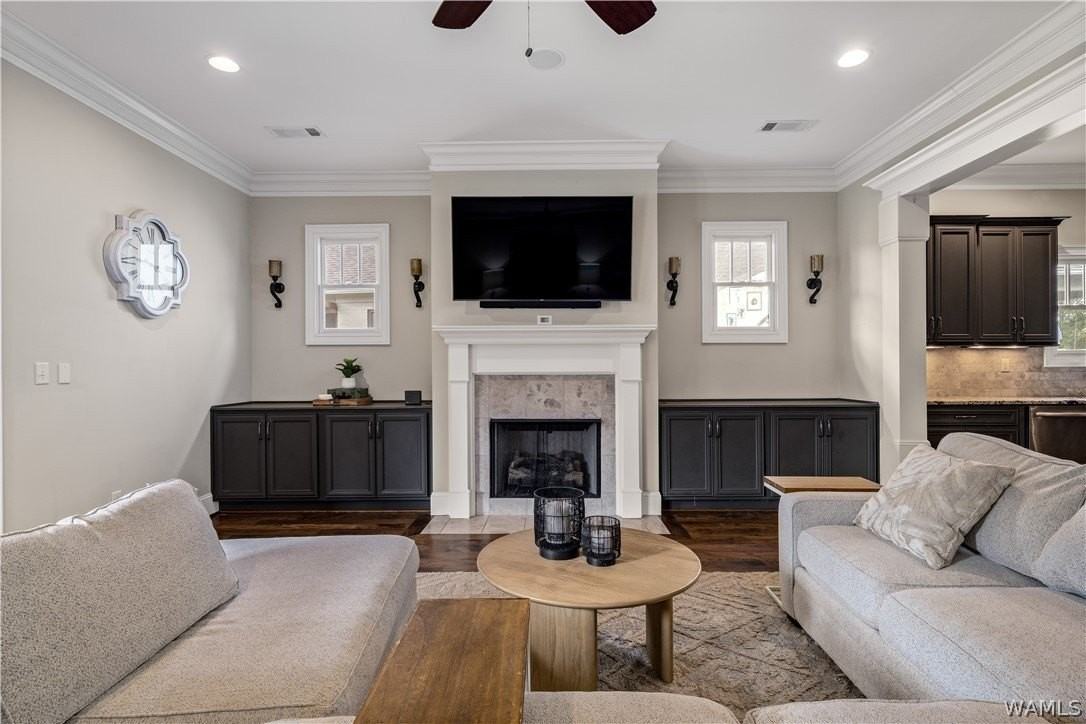 5488 Park Ave - Photo 3 of 47