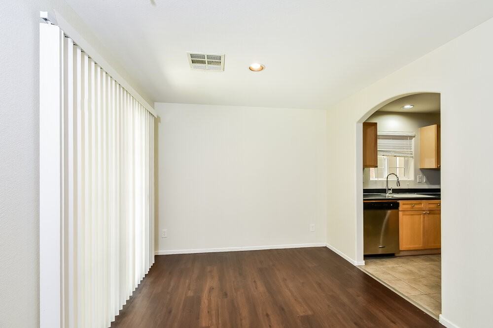 7453 Showy Ct - Photo 6 of 17