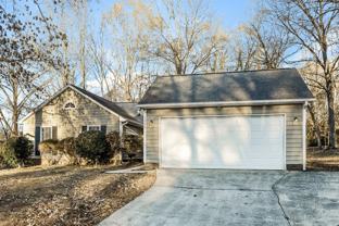 7825 Elm Tree Ln - Photo 1 of 1