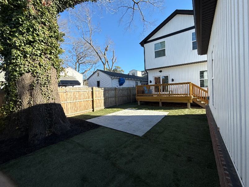 621 44th St - Photo 3 of 10