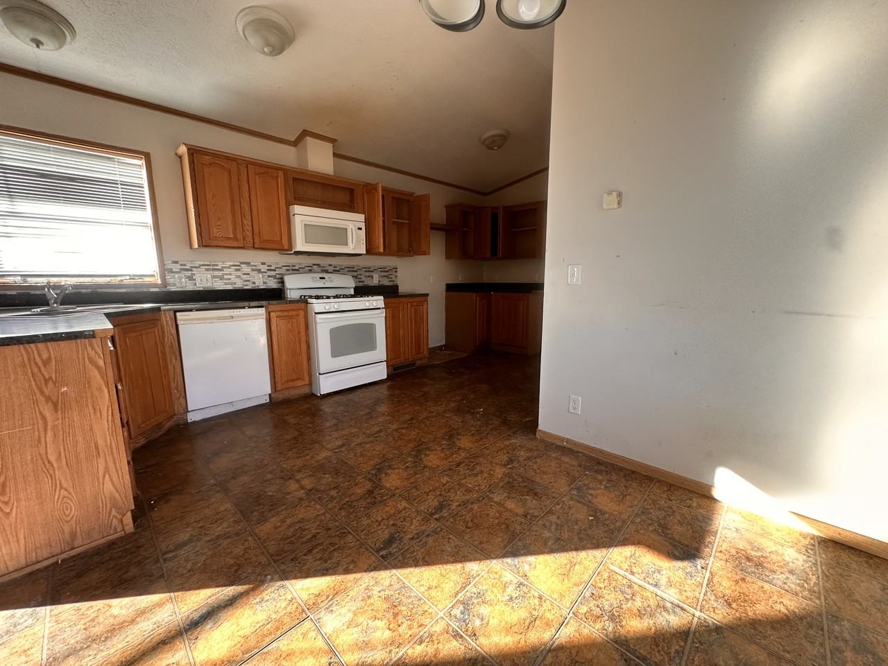 38 Jubilee St #38JU - Photo 3 of 12