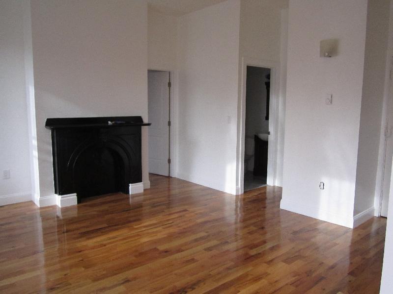 26 Cortes St #7 - Photo 3 of 17