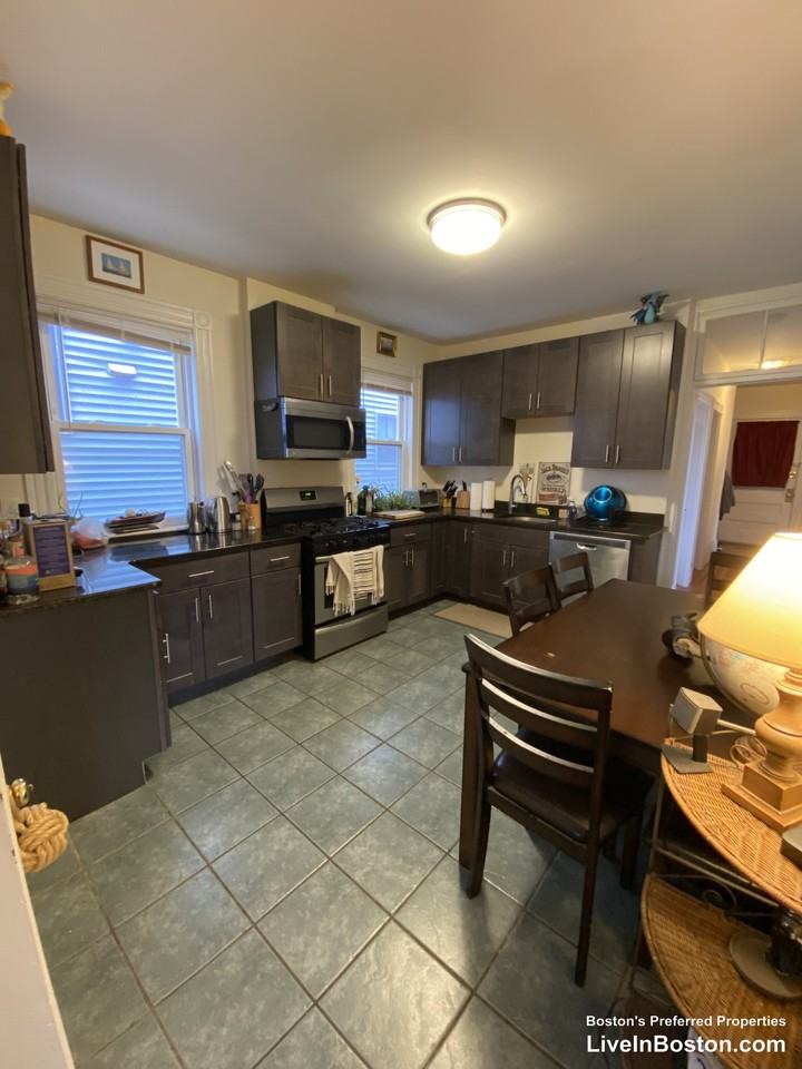 6 Parker Hill Ter #1 - Photo 2 of 11