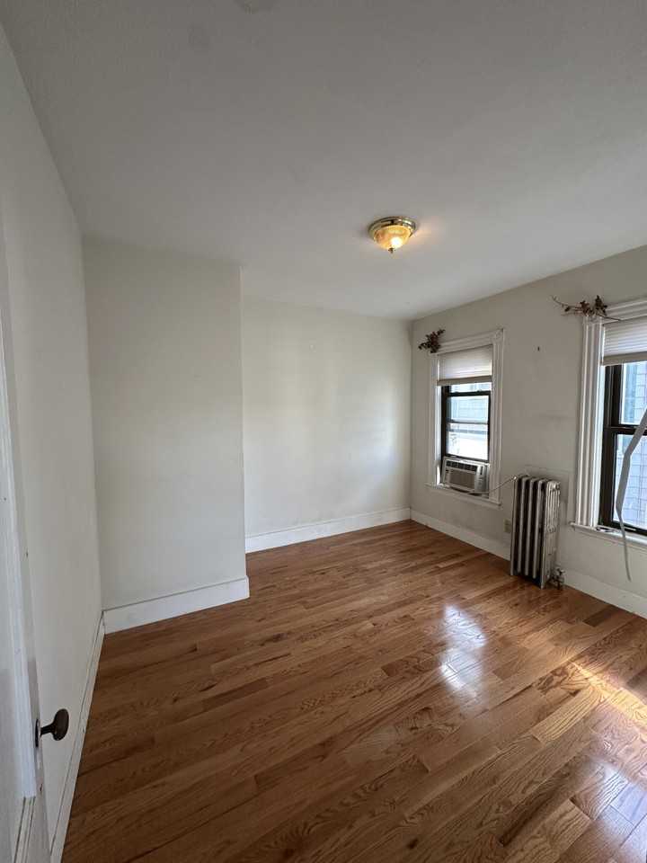 18 Cushman Rd - Photo 5 of 24