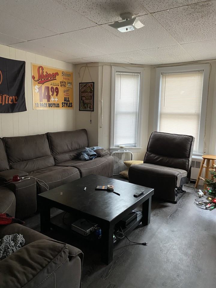 94 Calumet St #3 - Photo 2 of 9