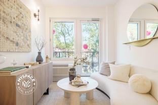 1042 President St #5F - Photo 1 of 1