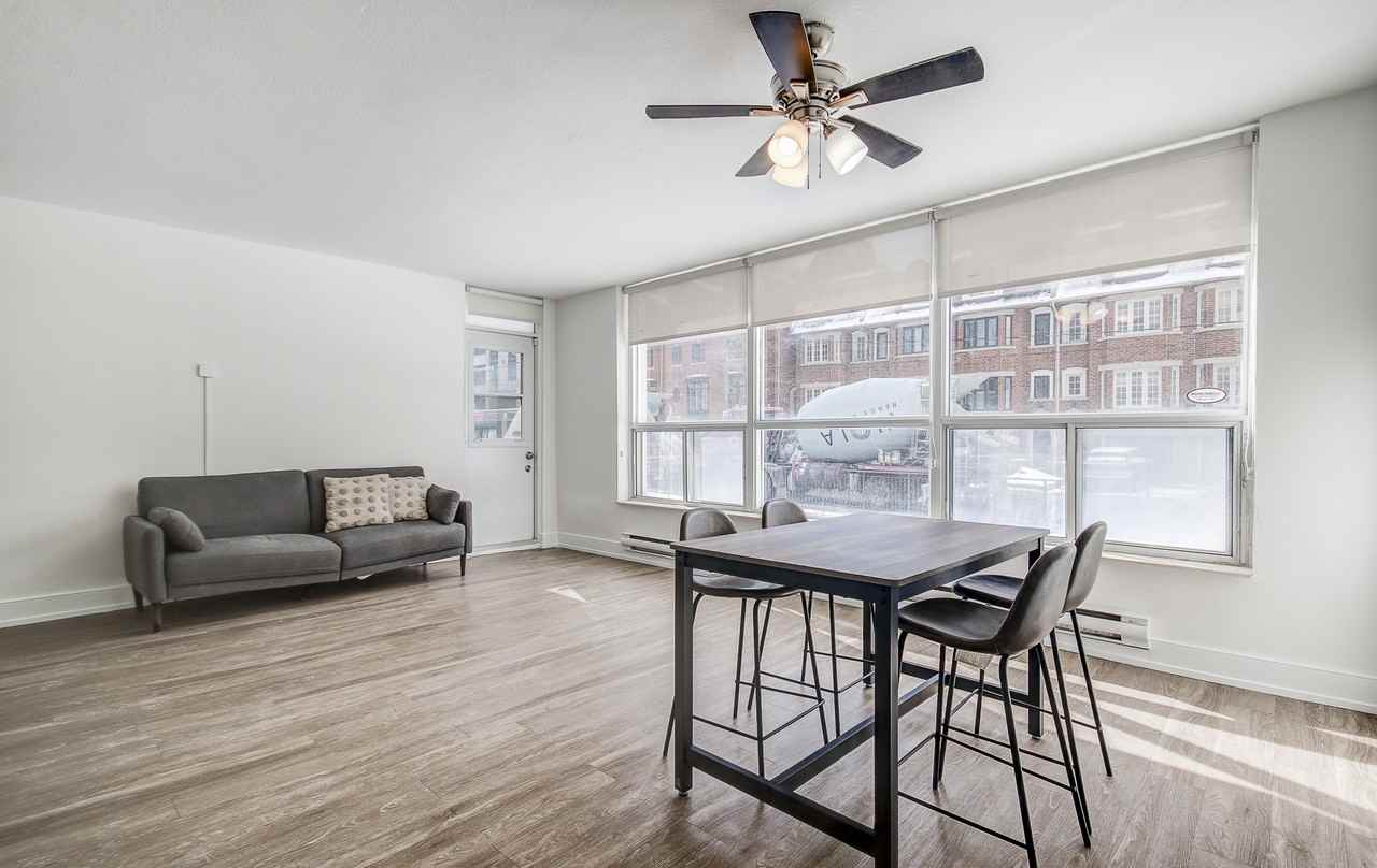 133 Erskine Ave. - Photo 3 of 24