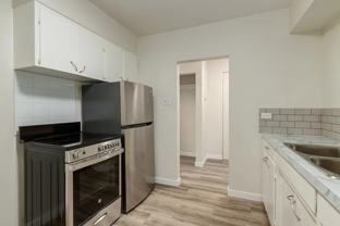 Peyto Apartments - Photo 1 of 1