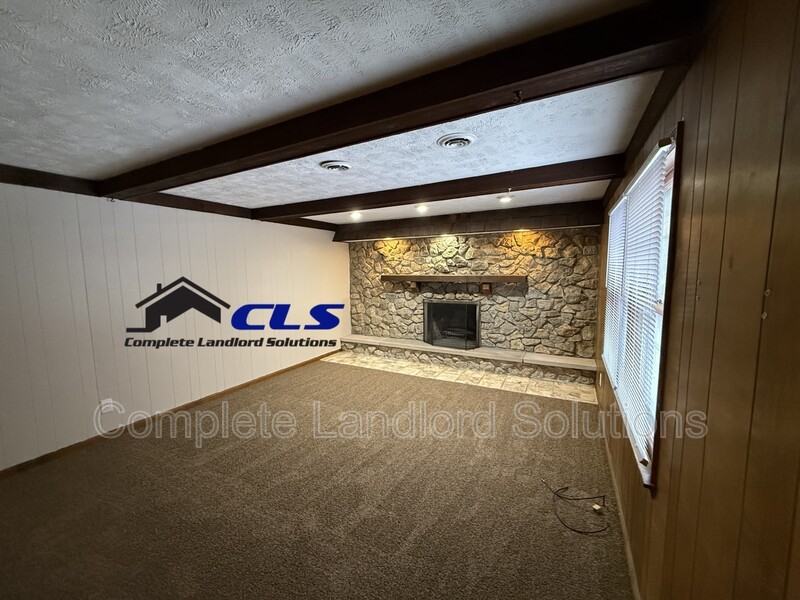 1777 E Southern Manor Dr - Photo 4 of 15