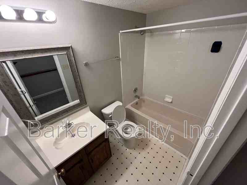 1705 Murad Ct - Photo 5 of 7