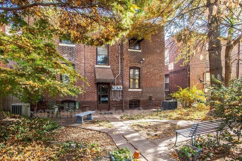 2053 Alfred Ave - Photo 4 of 19