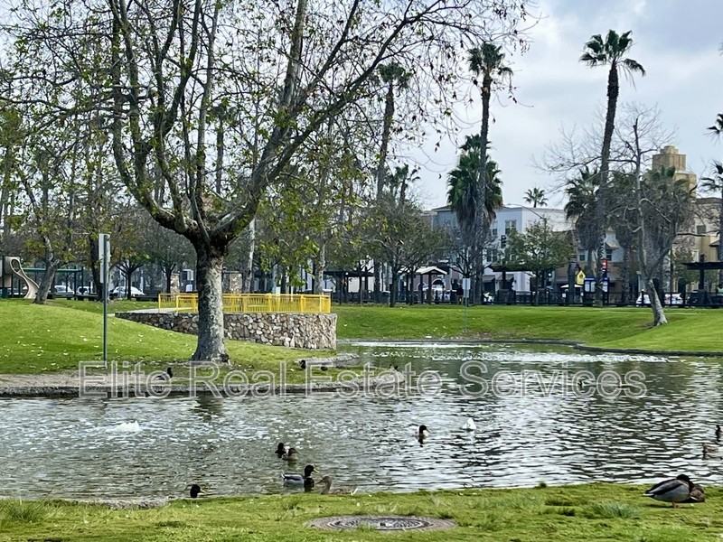 1162 Hanford Ct - Photo 5 of 12