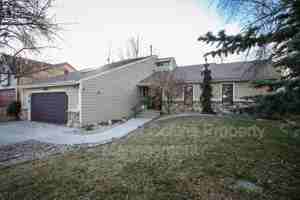 featured image of 1913 Wallenberg Dr