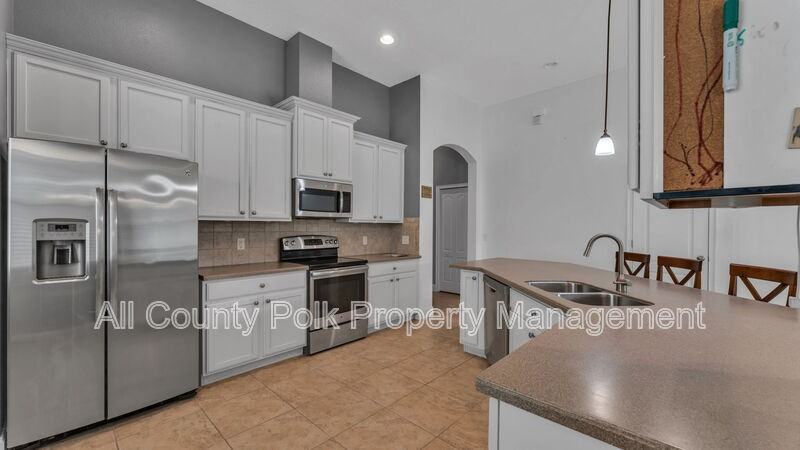 2507 Torrens Dr - Photo 7 of 24