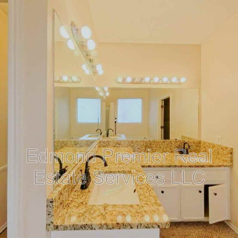 14001 Arapaho Rd - Photo 6 of 8