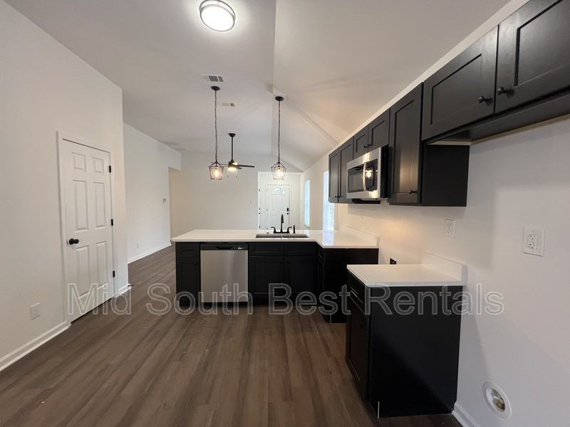 1918 Pinedale Ave - Photo 5 of 17