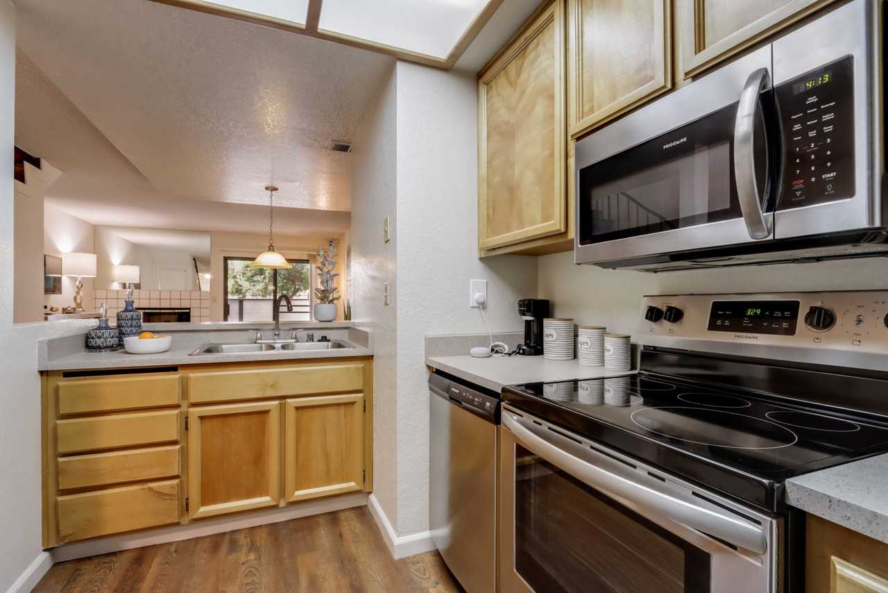 Ardenwood Forest Rental Condos - Photo 2 of 67