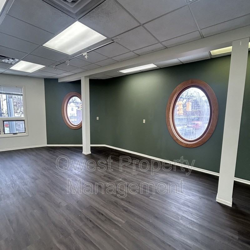 975 Cherry St Se #5 - Photo 5 of 7