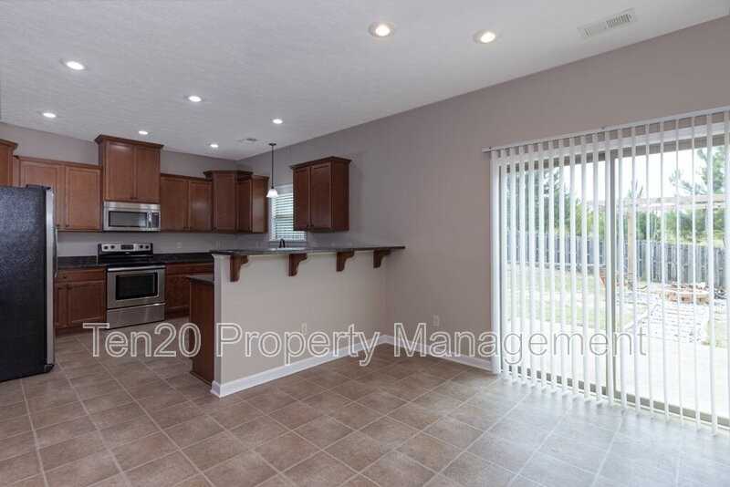 1368 Antietam Dr - Photo 5 of 26