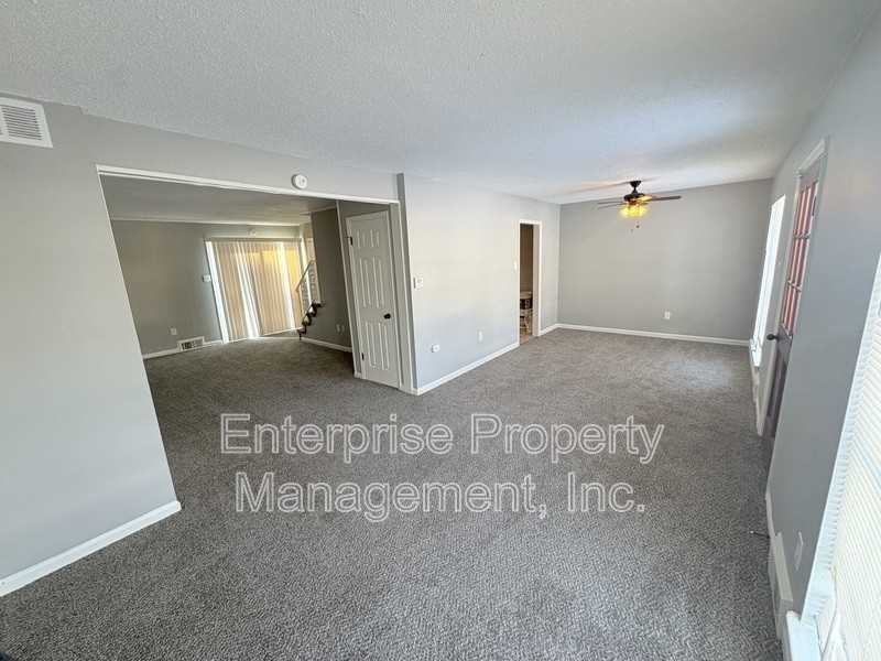 3877 Camelia Cv - Photo 3 of 16