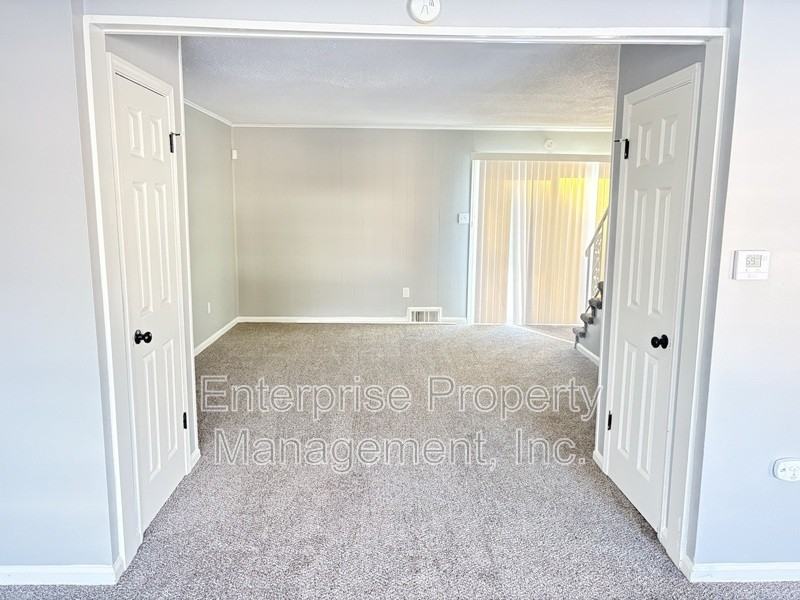 3877 Camelia Cv - Photo 4 of 16