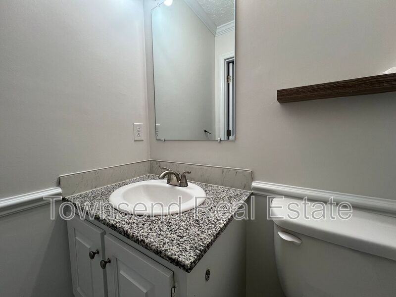 1950 Merrimac Dr - Photo 6 of 19