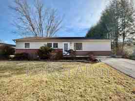 74 Oakdale Dr - Photo 1 of 1