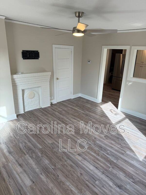 26 8th St - Photo 4 of 12