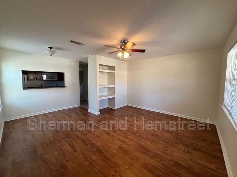 313 Lake Ave #313LAKEAVE - Photo 4 of 14