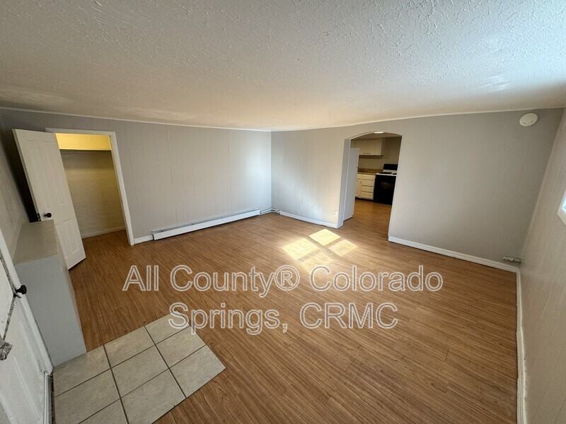 1632 W Kiowa St #5 - Photo 3 of 13