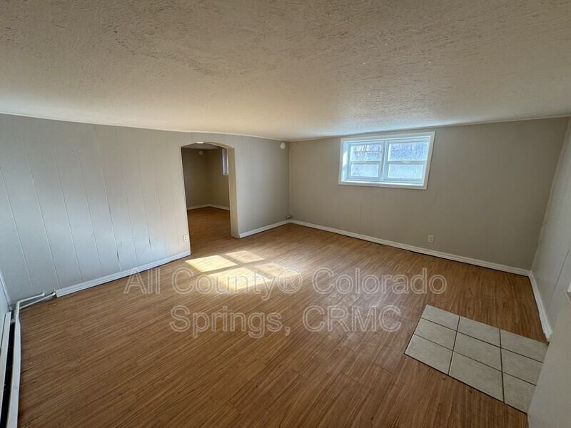 1632 W Kiowa St #5 - Photo 5 of 13