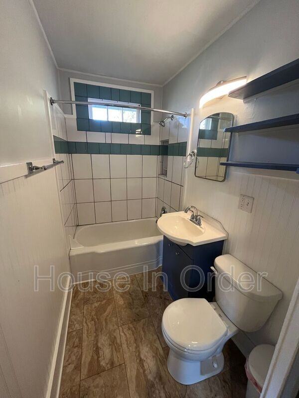 144B Chestnut St - Photo 7 of 7