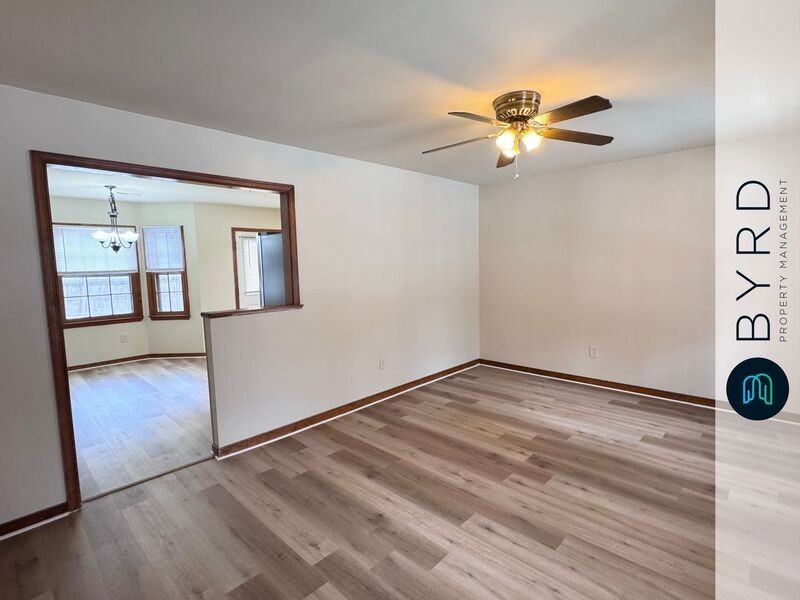 4903 Campbellridge Dr - Photo 4 of 19