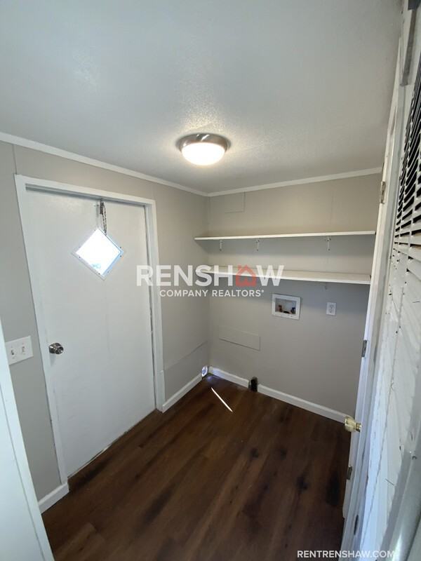 122 N West St - Photo 6 of 18