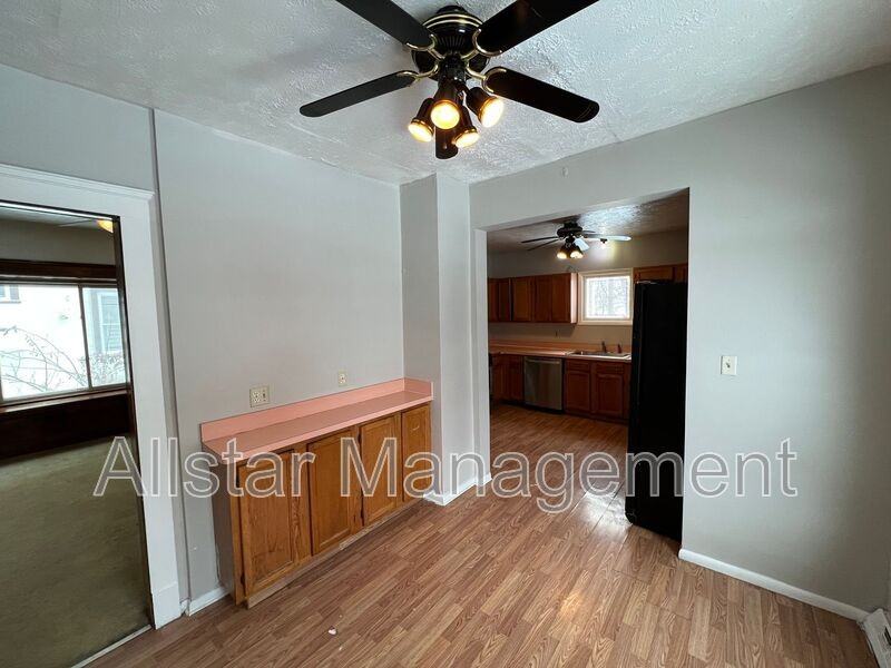 4296 East Dr - Photo 3 of 19