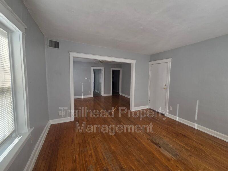 4006 Warwick Blvd #1S - Photo 6 of 17