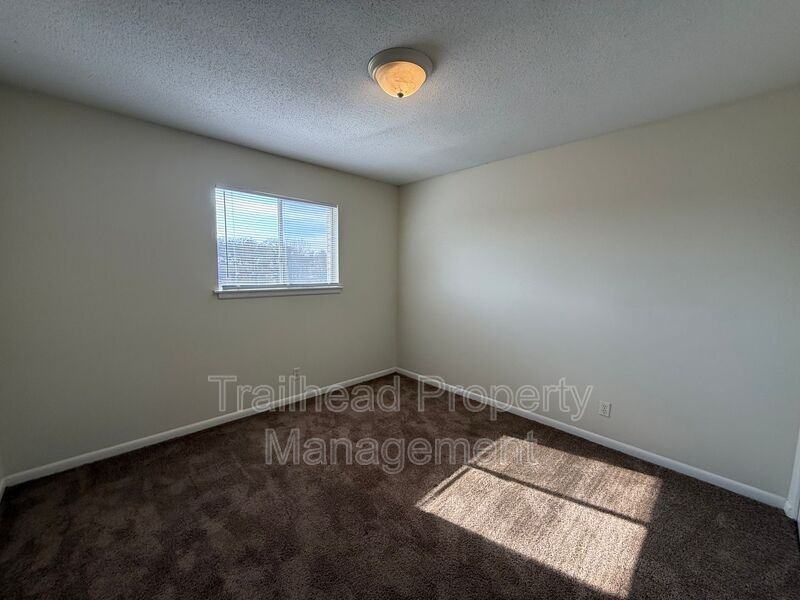 5811 Maple St #11 - Photo 2 of 8