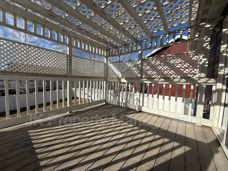 716 49th St N - Photo 6 of 50